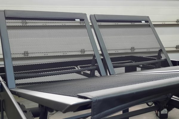 Auping tweepersoons elektrisch verstelbaar Mat zwart nieuwstaat - Afbeelding 2