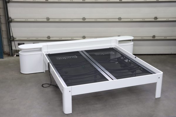 Auping tweepersoons elektrisch verstelbaar Pure white nieuwstaat - Afbeelding 2