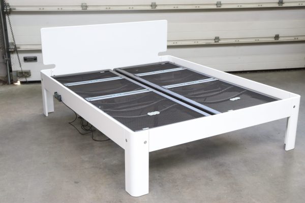 Auping tweepersoons elektrisch verstelbaar Pure white nieuwstaat - Afbeelding 3
